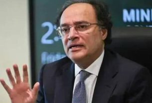 Global Economic Uncertainty and Rising Energy Costs Pose Risk of Increased Inflation in Pakistan: Finance Minister
